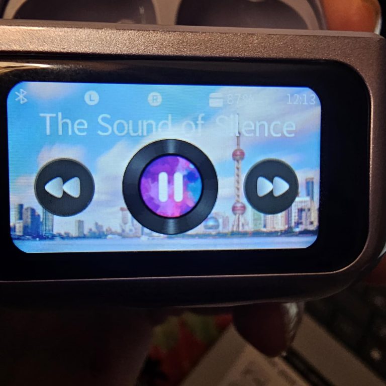 Absolutely unbeatable price. Especially quality, sleek look, comfortability and as well as great sound. They came with free free delivery !! Love this style of ear bud, they dont look like they would stay on very well, but they stay on your ears better than any other style i have tried, while being super comfy too. I cannot recommend these enough. Richards Ph. ⭐⭐⭐⭐⭐