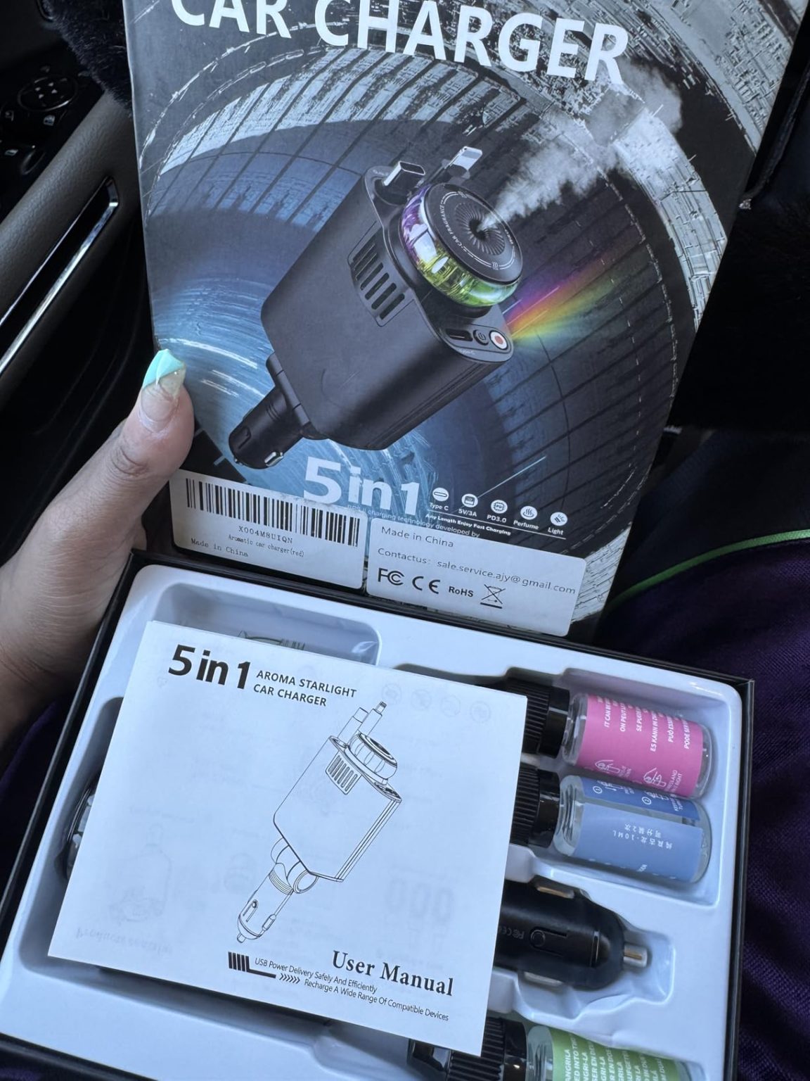 I just spent two weeks traveling out West with this and I love it. The intractability of the charging cables is a great feature and ensures that you don't have a lot of extra cable hanging around to get stuck on something. I really appreciated this during our travels. Mrs Eno Enugu state ⭐⭐⭐⭐⭐